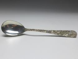 Löffel, Teelöffel, Kaffeelöffel, Dekor Repoussé, Griff 925er Sterling Silber, S. Kirk & Son, USA, L: 13,6 cm