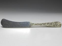 Buttermesser, Dekor Repoussé, Griff 925er Sterling Silber, S. Kirk & Son, USA, L: 13,3 cm